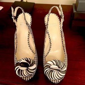 Stuart Weitzman US7.5 excellent condition, 5” heel (1.5” platform, very comfy!)